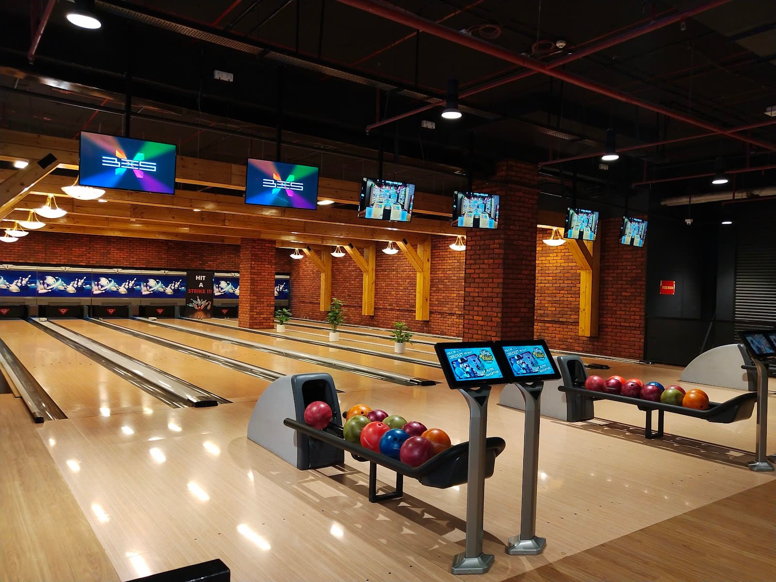 Timezone Seasons Mall venue view 3