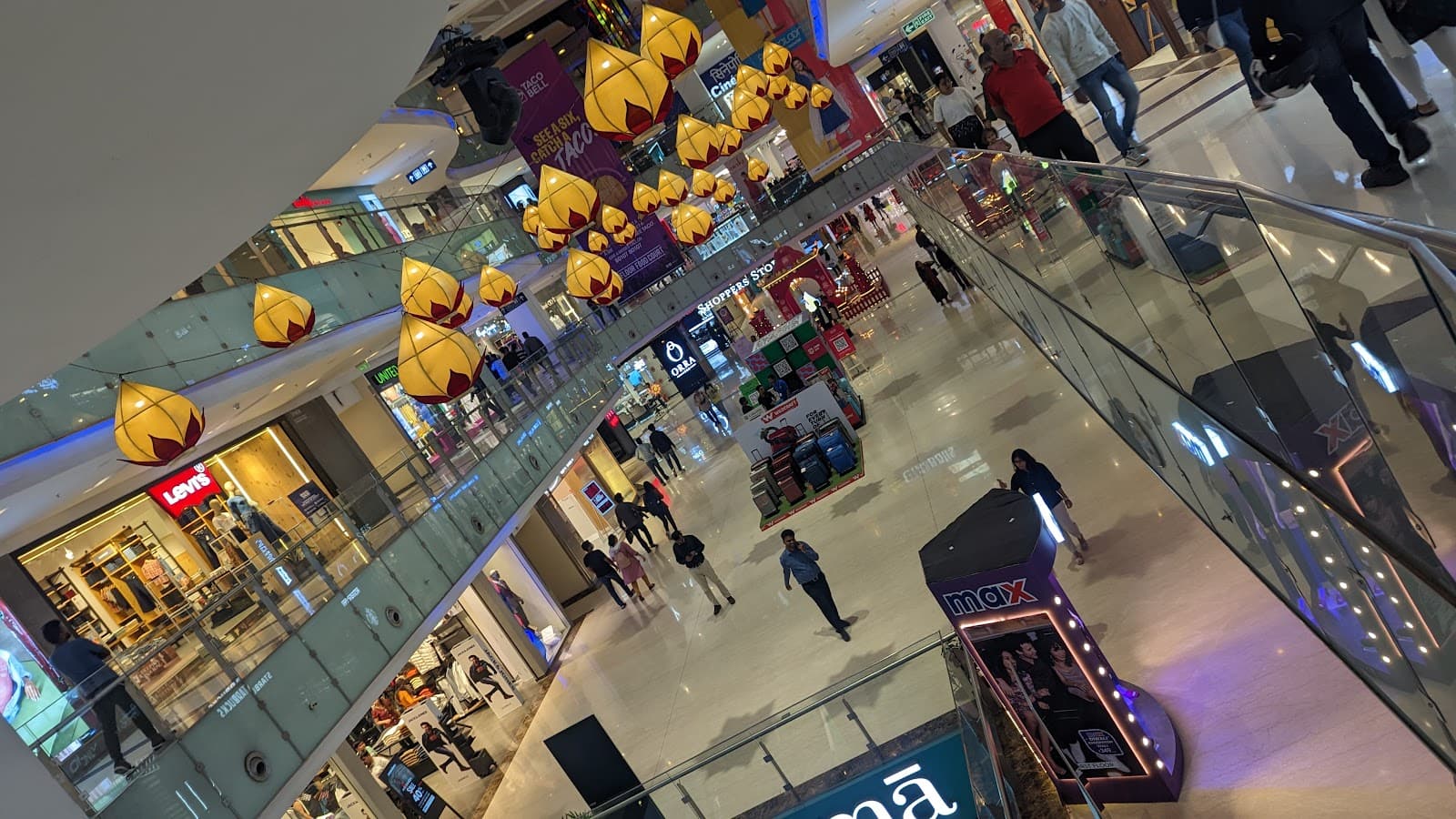 Nexus Westend Mall mall view 3