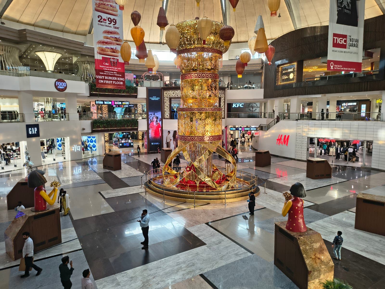 Amanora Mall mall view 5