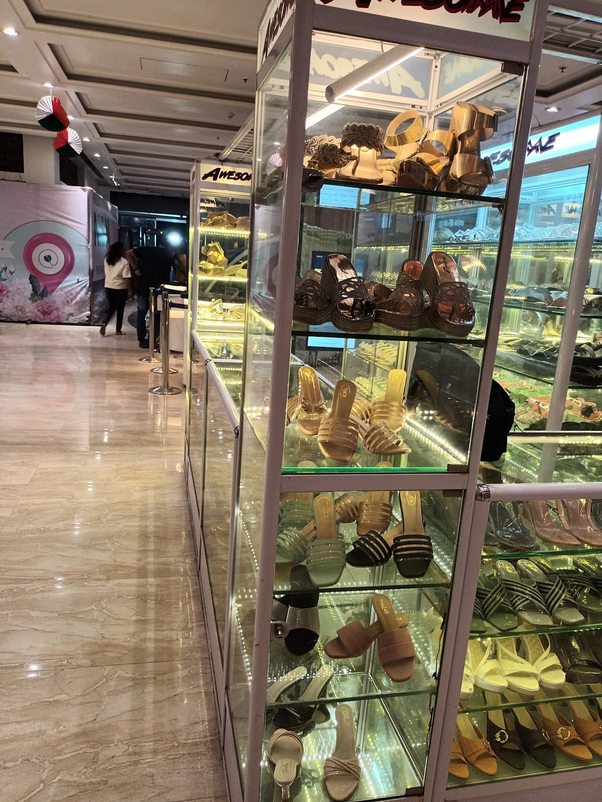 Royale Heritage Mall mall view 4