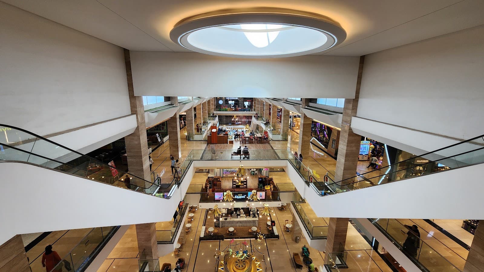 The Pavillion mall view 6