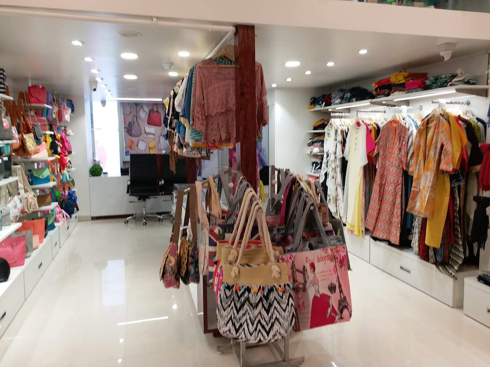 Xion Mall mall view 5