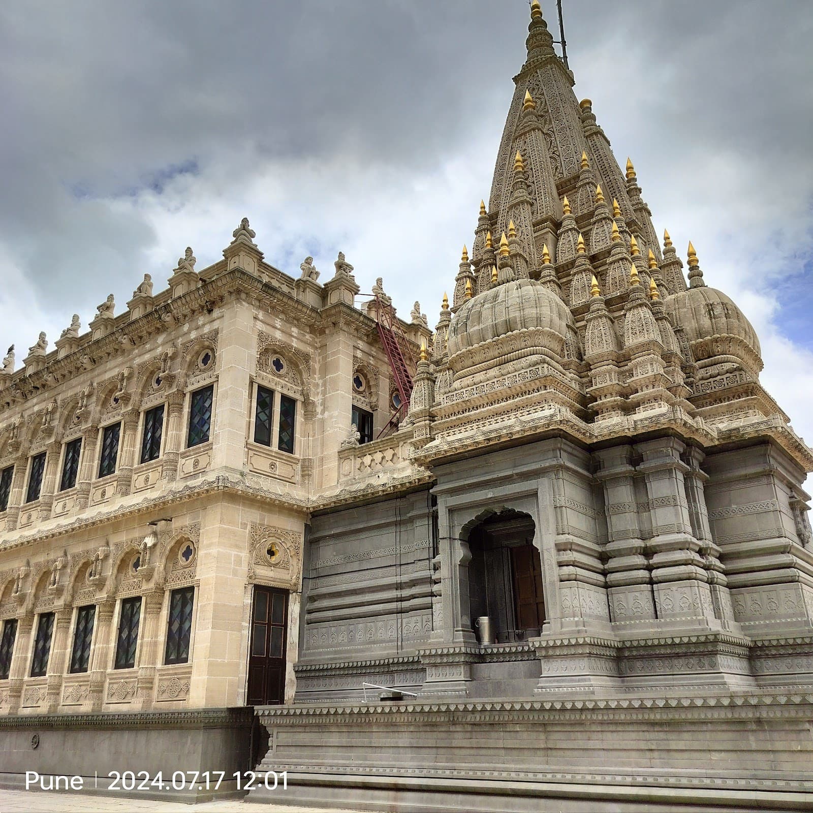 Shinde Chhatri view 2